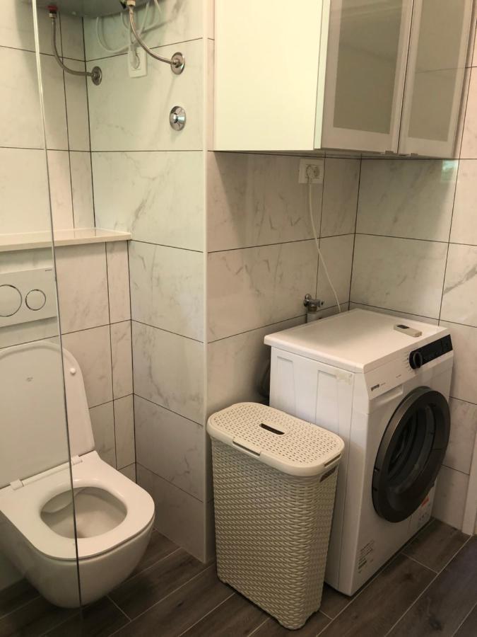Sabina Apartments Оміш Екстер'єр фото