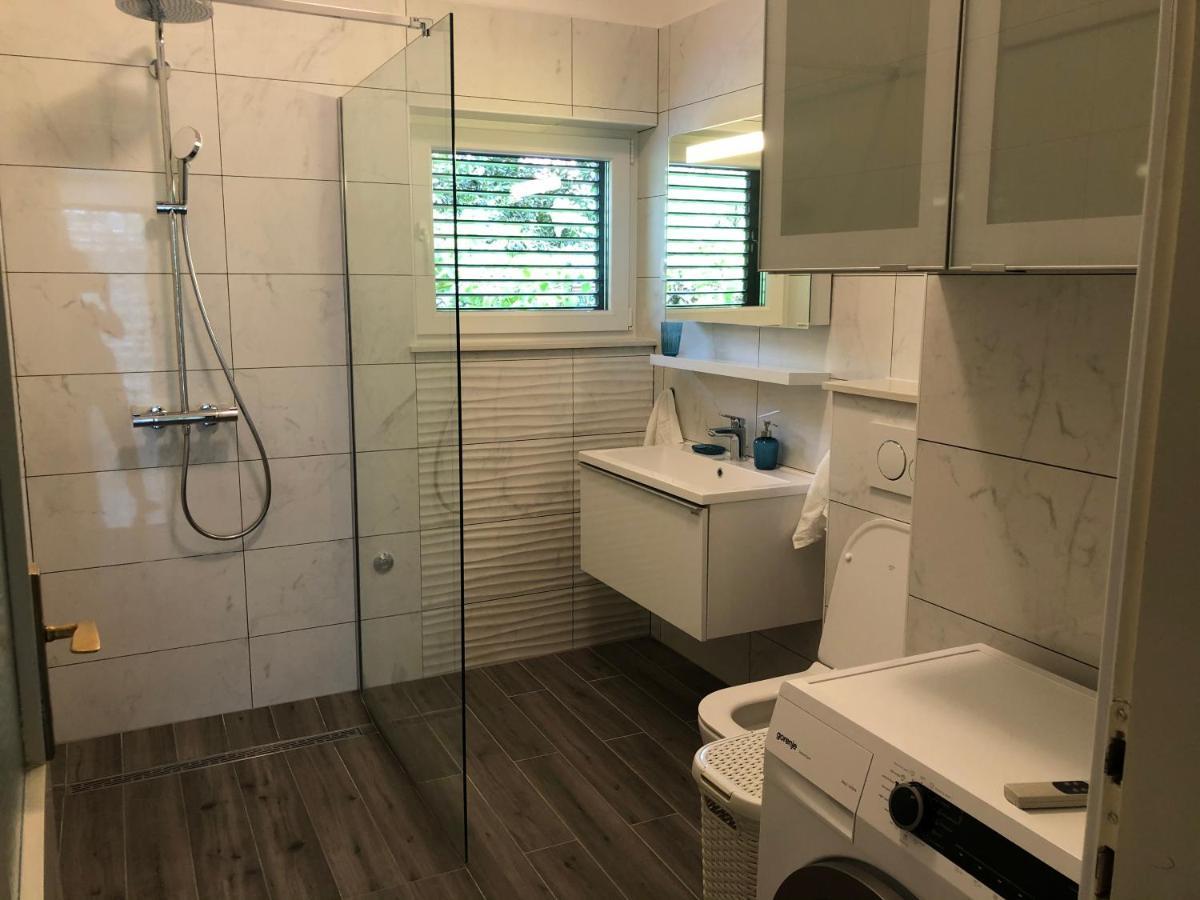 Sabina Apartments Оміш Екстер'єр фото